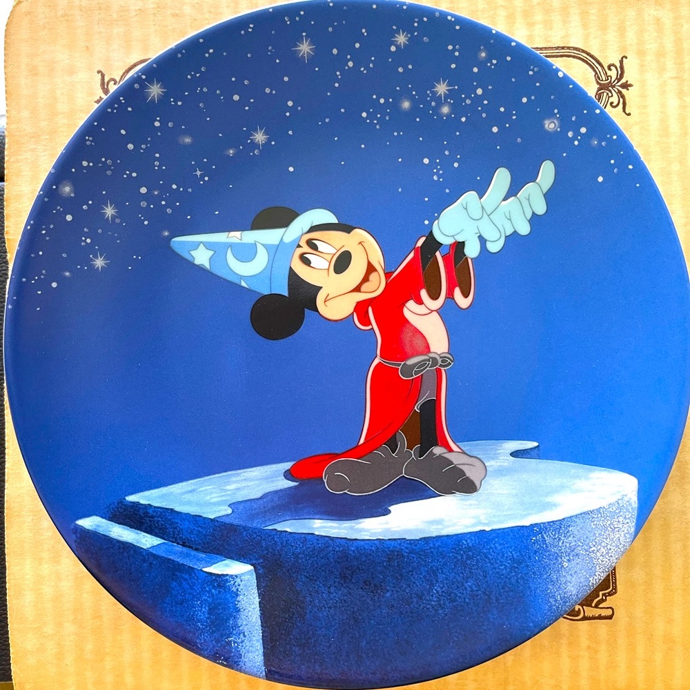 Bradford Exchange Vintage Fantasia Plate